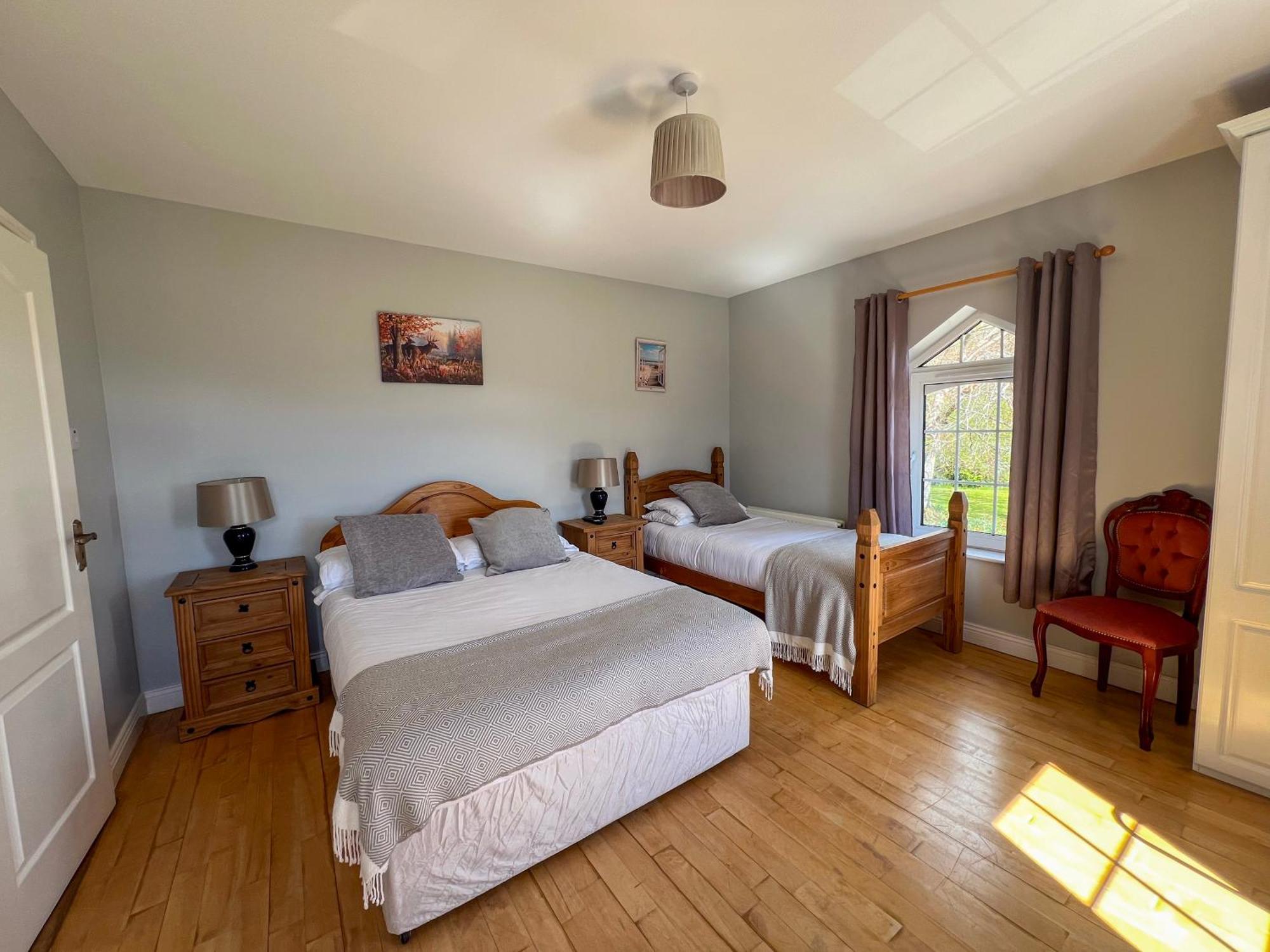 Woodville Lodge Guesthouse Killarney Eksteriør billede